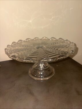 Clear Glass Pedestal Cake Stand with Scalloped Edge